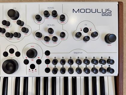 various-Modal Electronics / Modulus 002